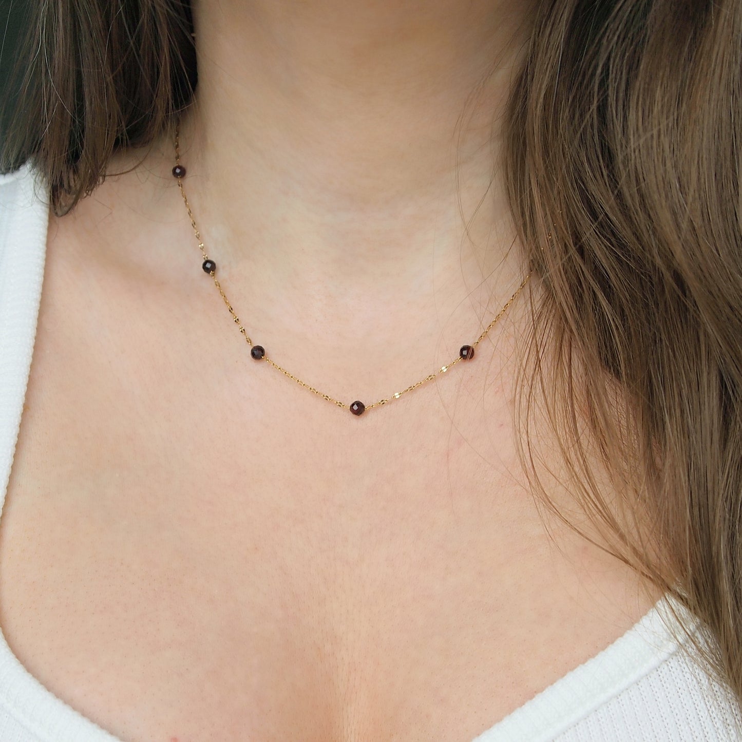 Garnet chain necklace