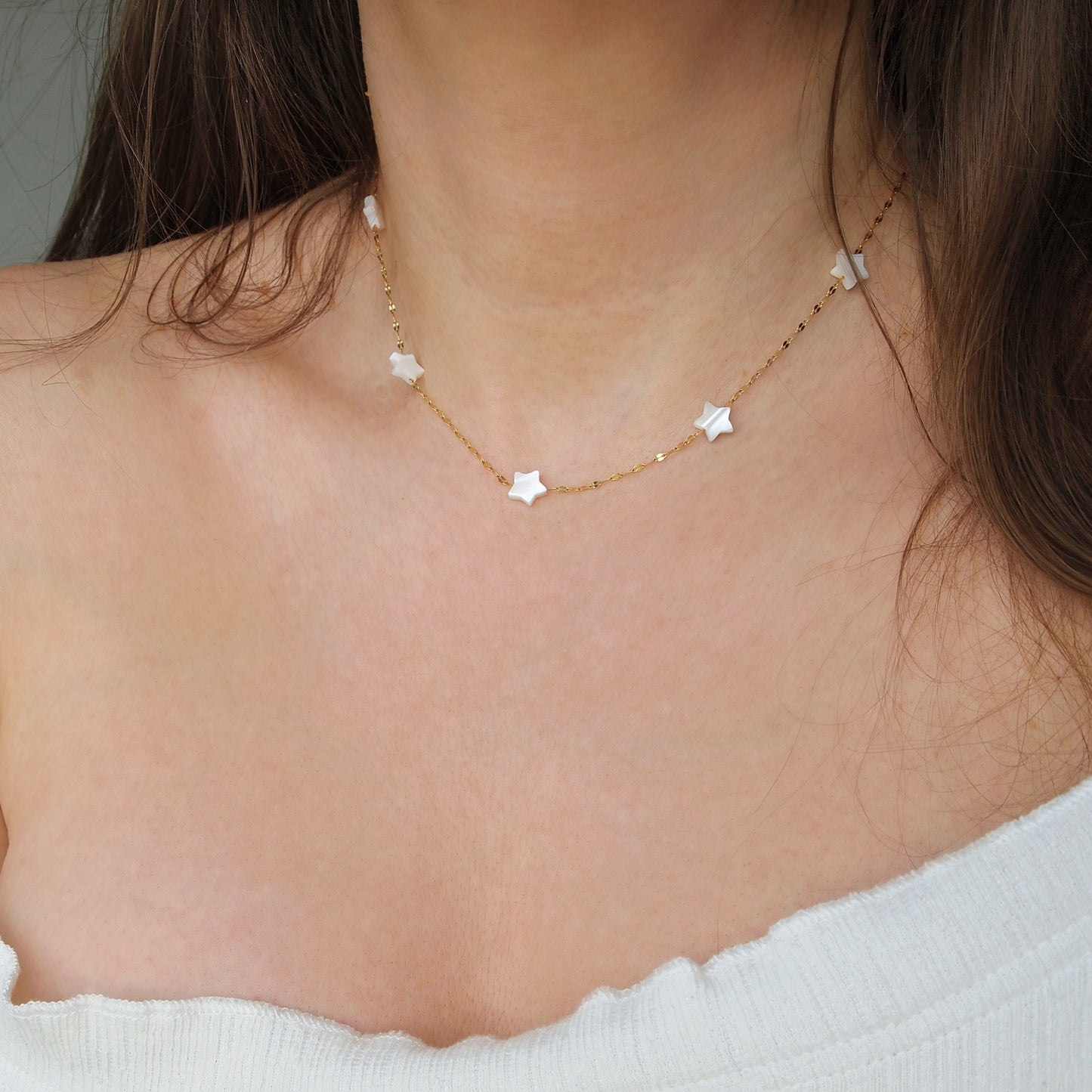 Pearl necklace with star pendants, gold stainless steel jewelry
