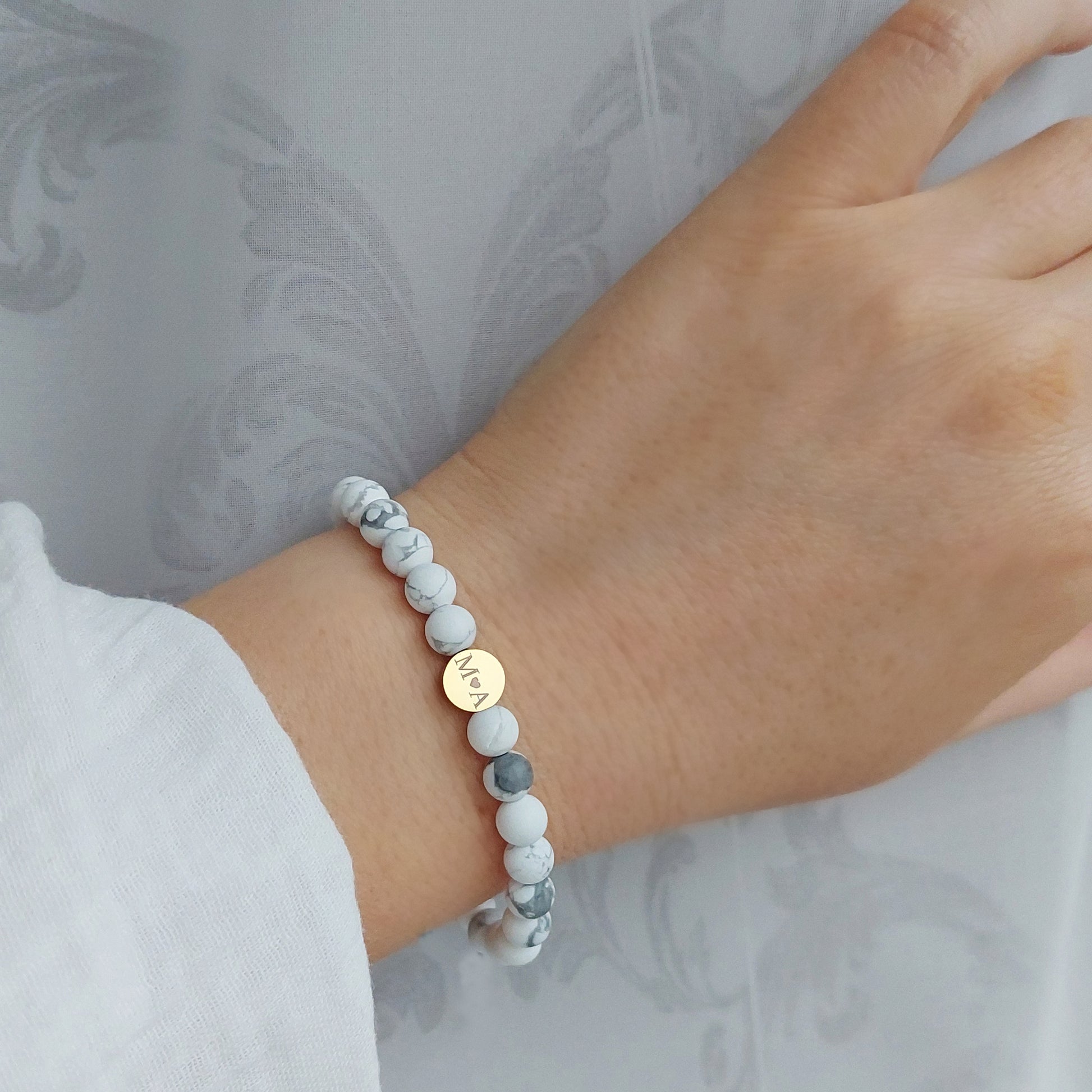 white personalized woman bracelet, gift for mom with initials