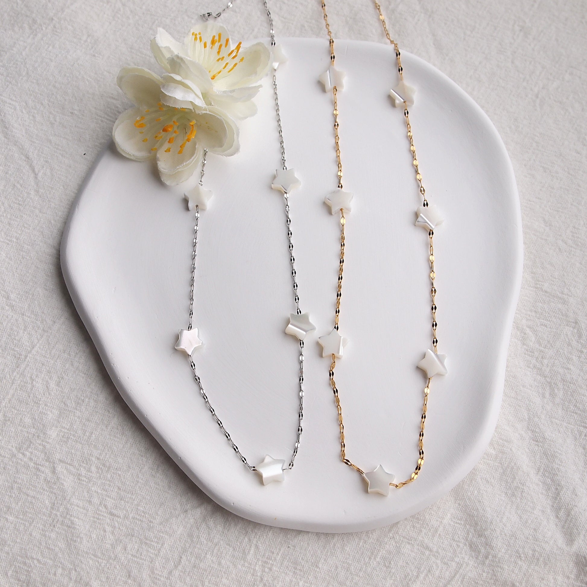 pearl stars chain necklaces in gold and silver color