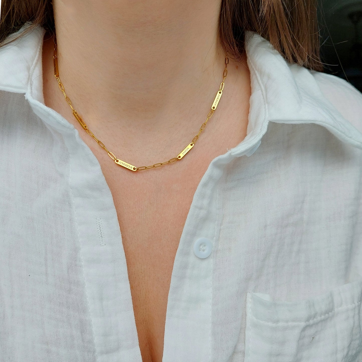 dainty mom necklace engraved with kids or family names