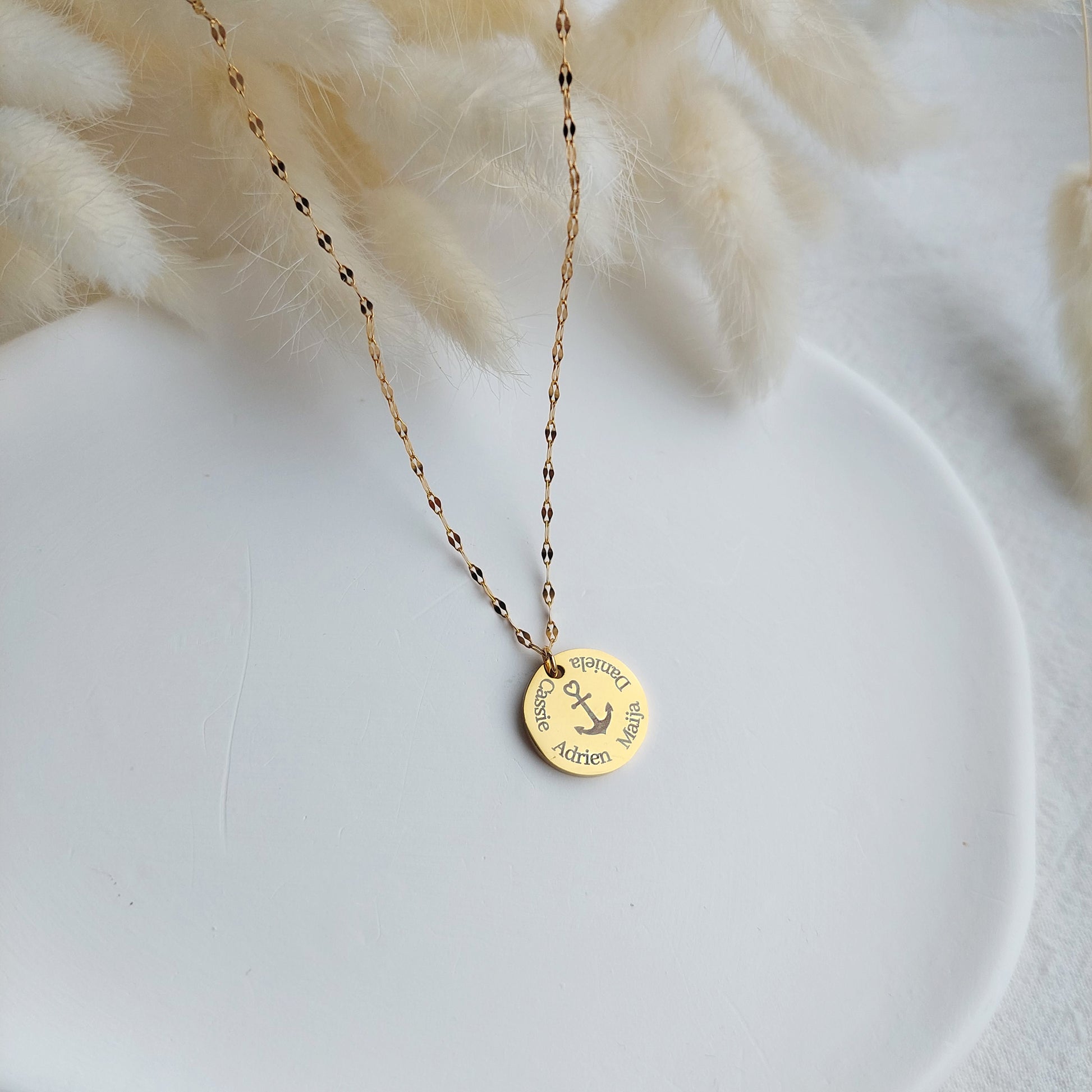 name engraved custom necklace for mom, mothers day gift