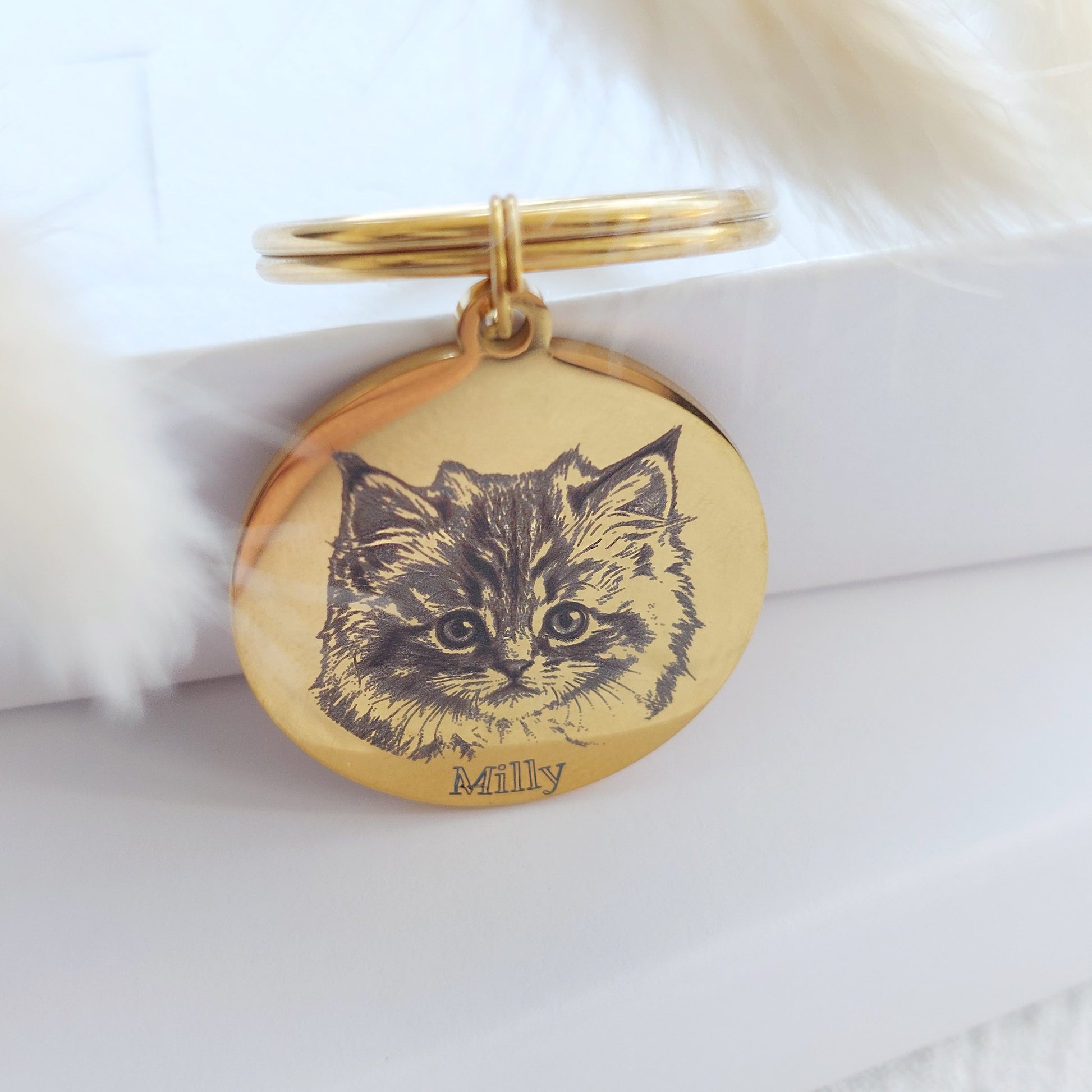custom engraved pet photo keychain, pet memorial gift