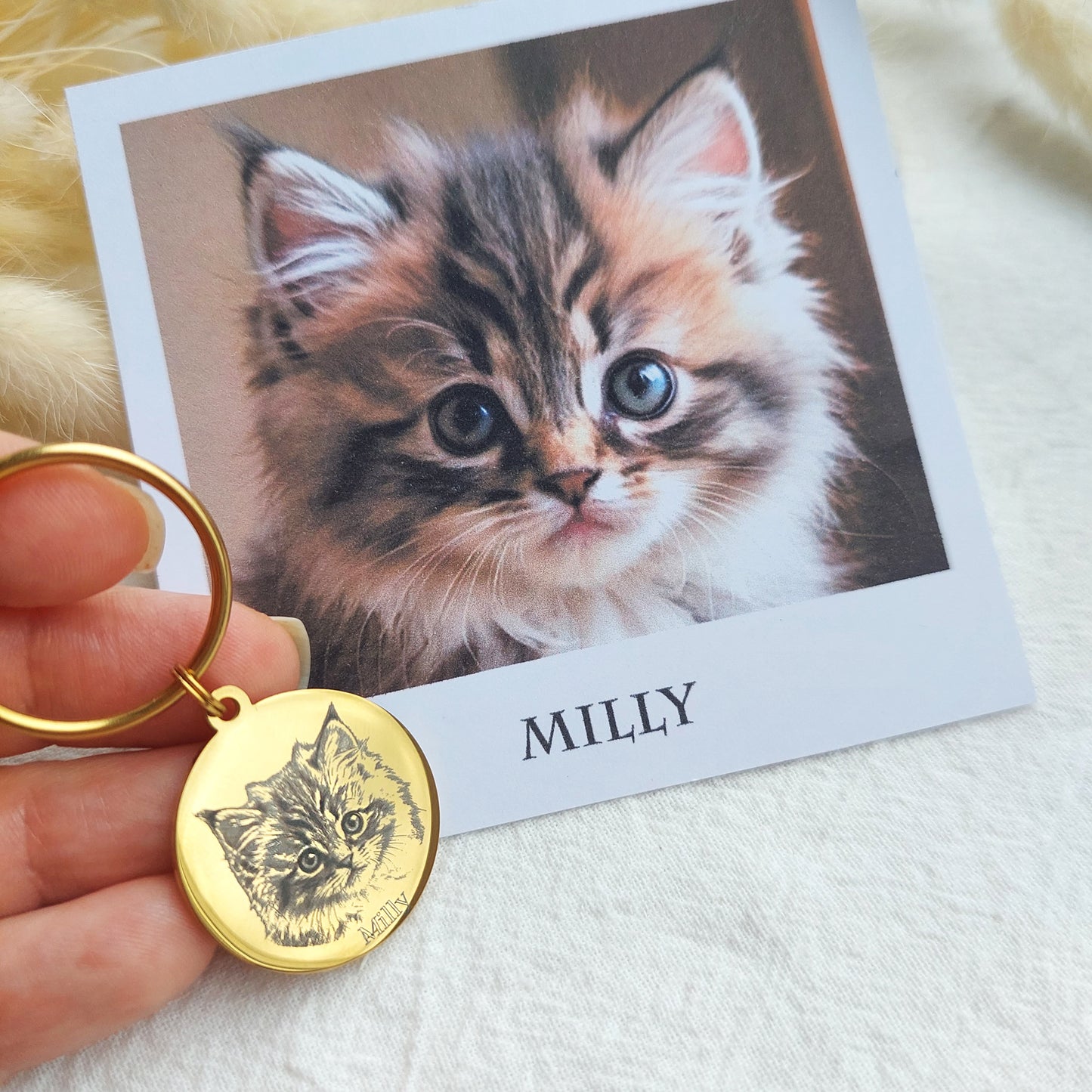 Custom engraved pet photo keychain