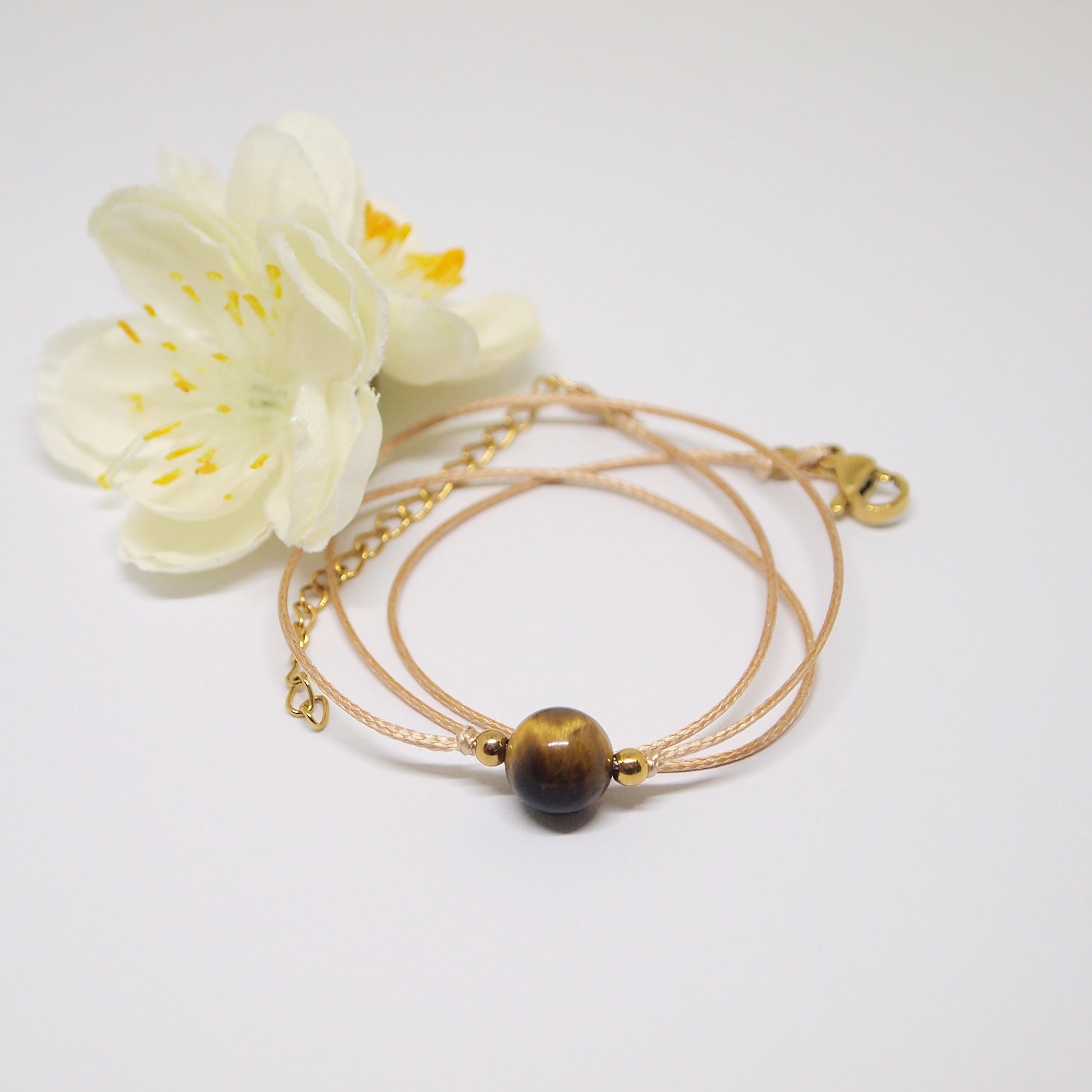 dainty everyday necklace with tiger eye
