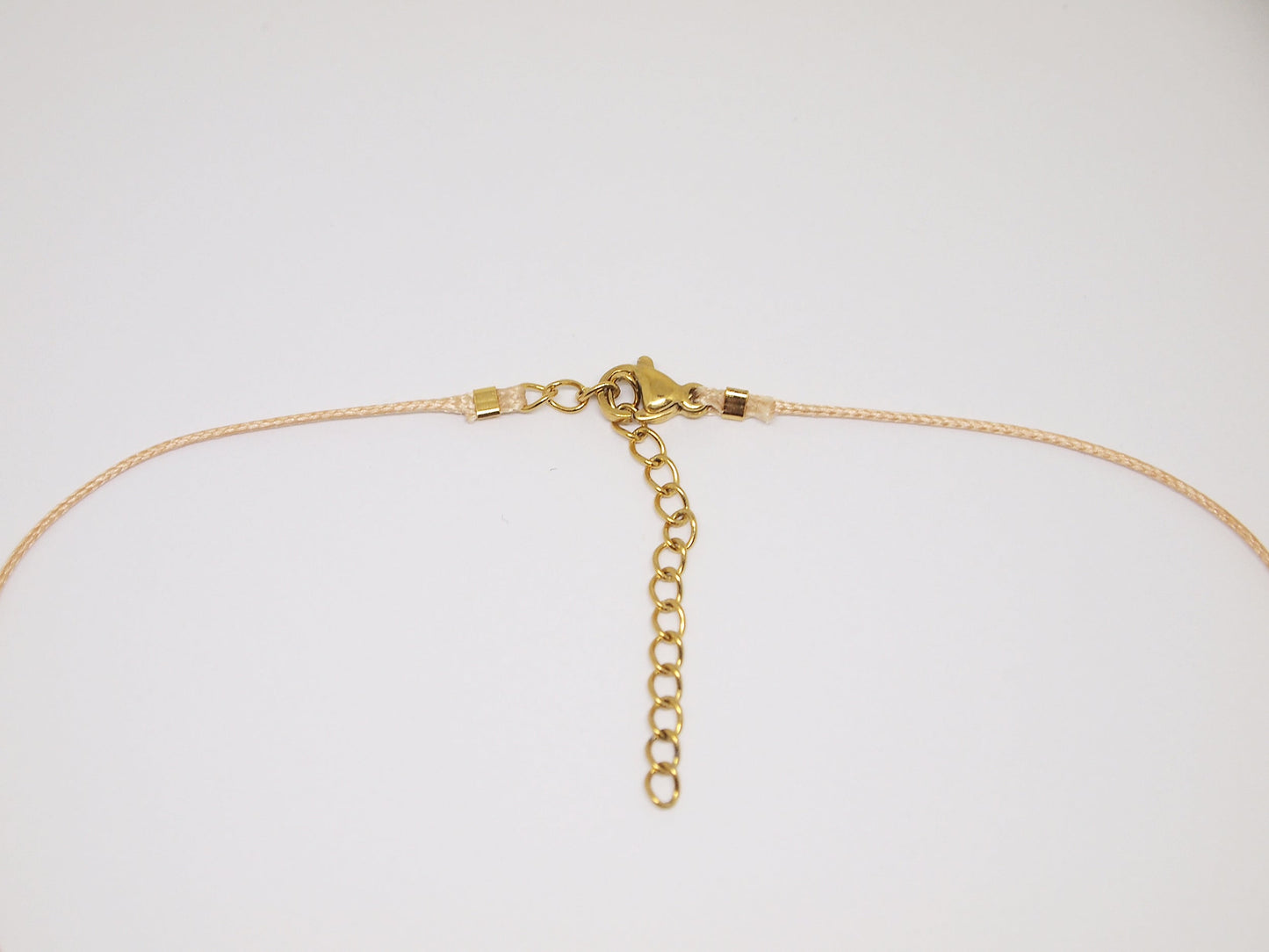 Rose quartz cord necklace