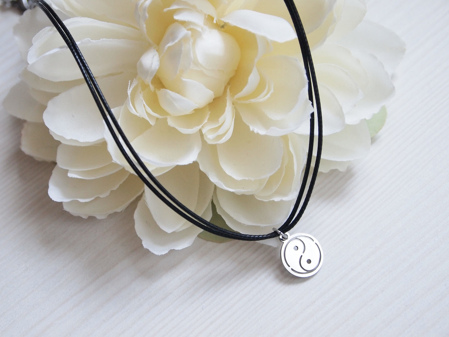 ying yang sign necklace, spiritual yoga choker